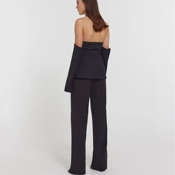 NWT Kianna Magelaki Abril Off Shoulder Black Button Blazer Top Women’s 10 - Picture 8 of 8